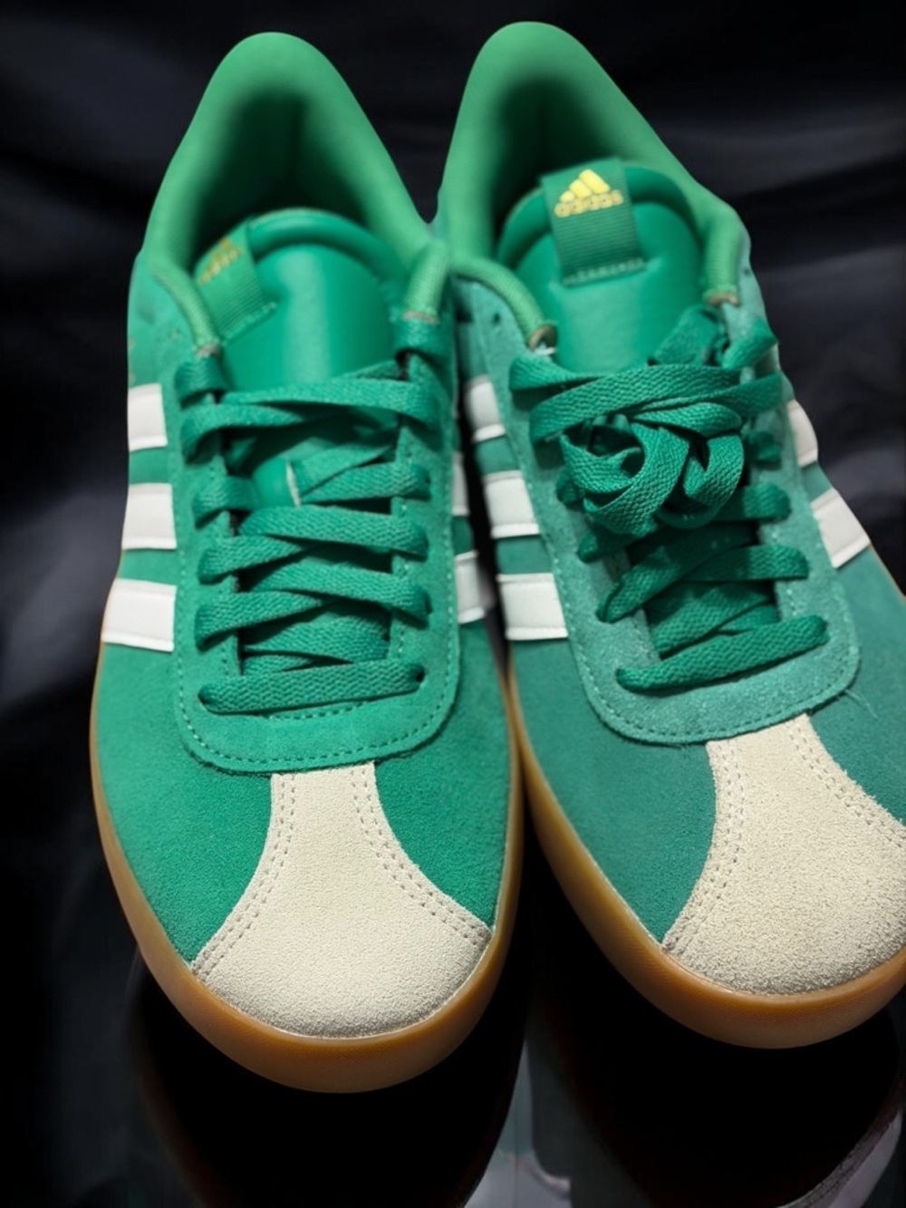 NWT Adidas VL Court 3.0 Green White Gum Suede Retro Terrace Sneakers - Picture 1 of 7